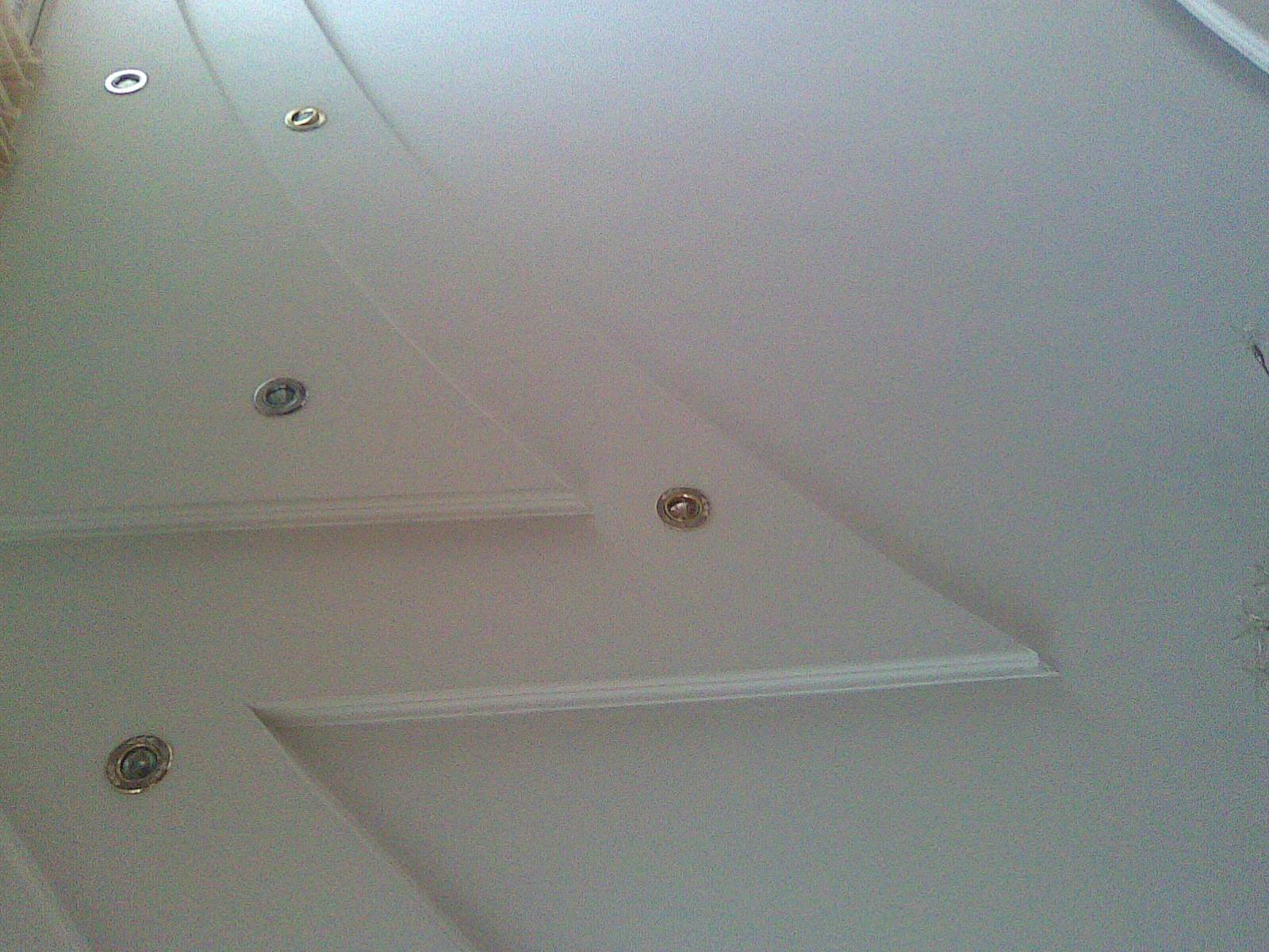 потолок из гипсокартона 1
